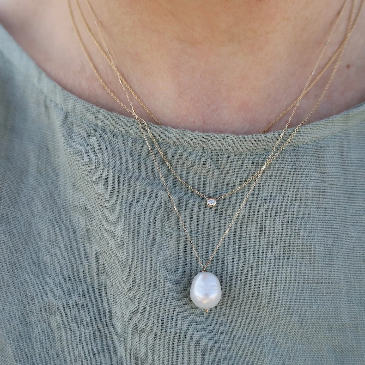 14k Gold Double Chain Necklace with Diamond & Baroque Pearl