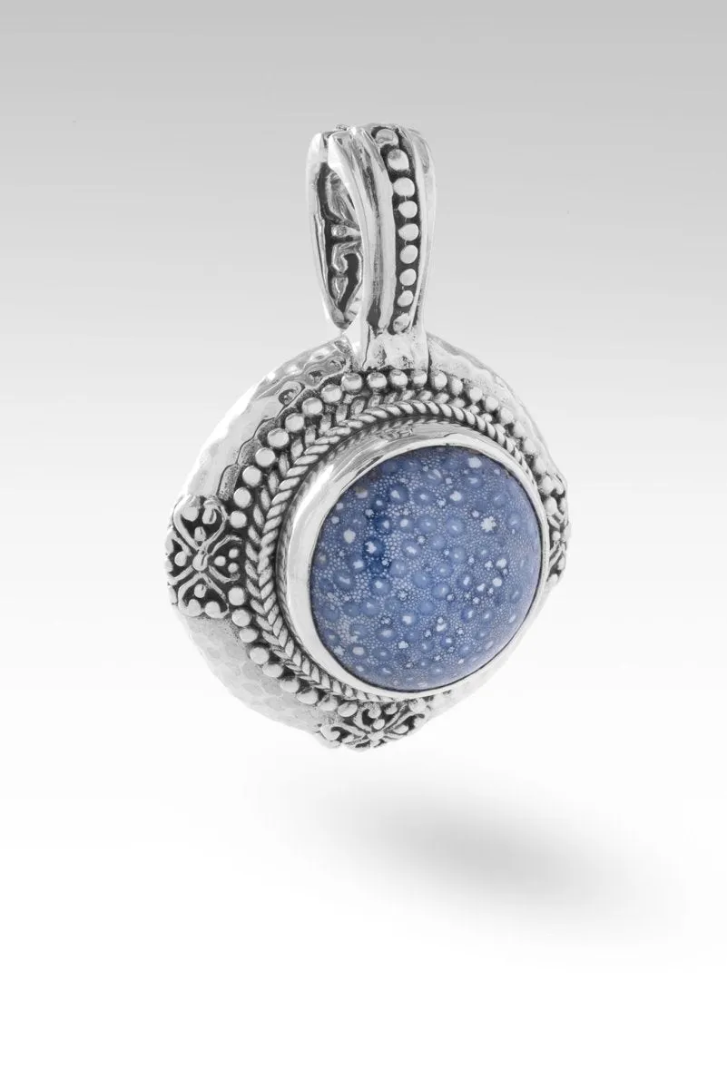 Good Hope Pendant™ in Blue Sponge Coral