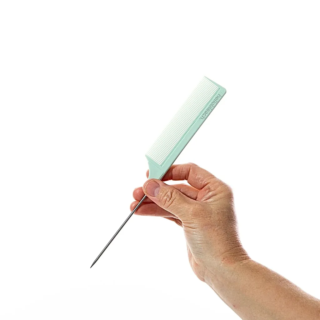 Hello Bleach Metal Tail Comb