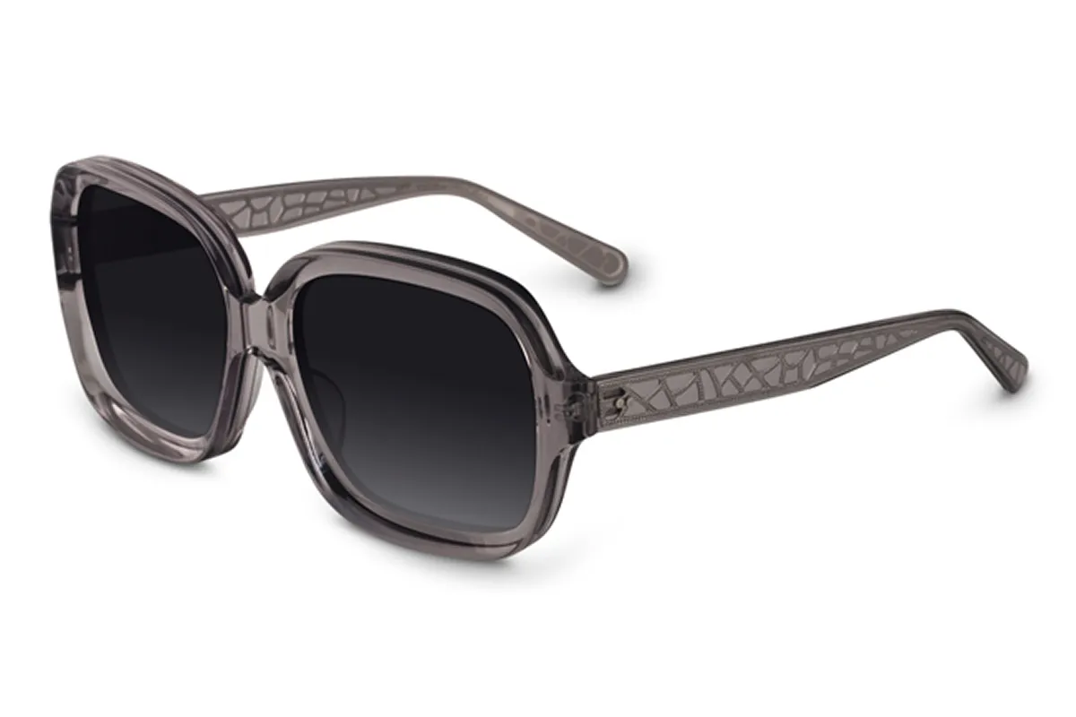Karolina - As Seen On Kyle Richards ("Real Housewives Of Beverly Hills")