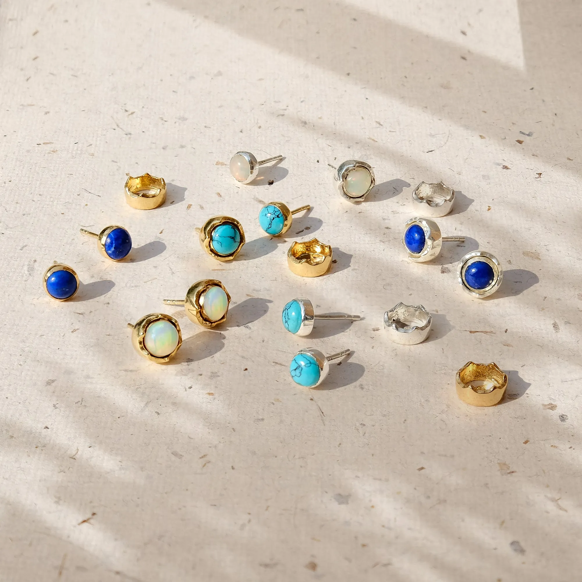 Maya Interchangeable Studs