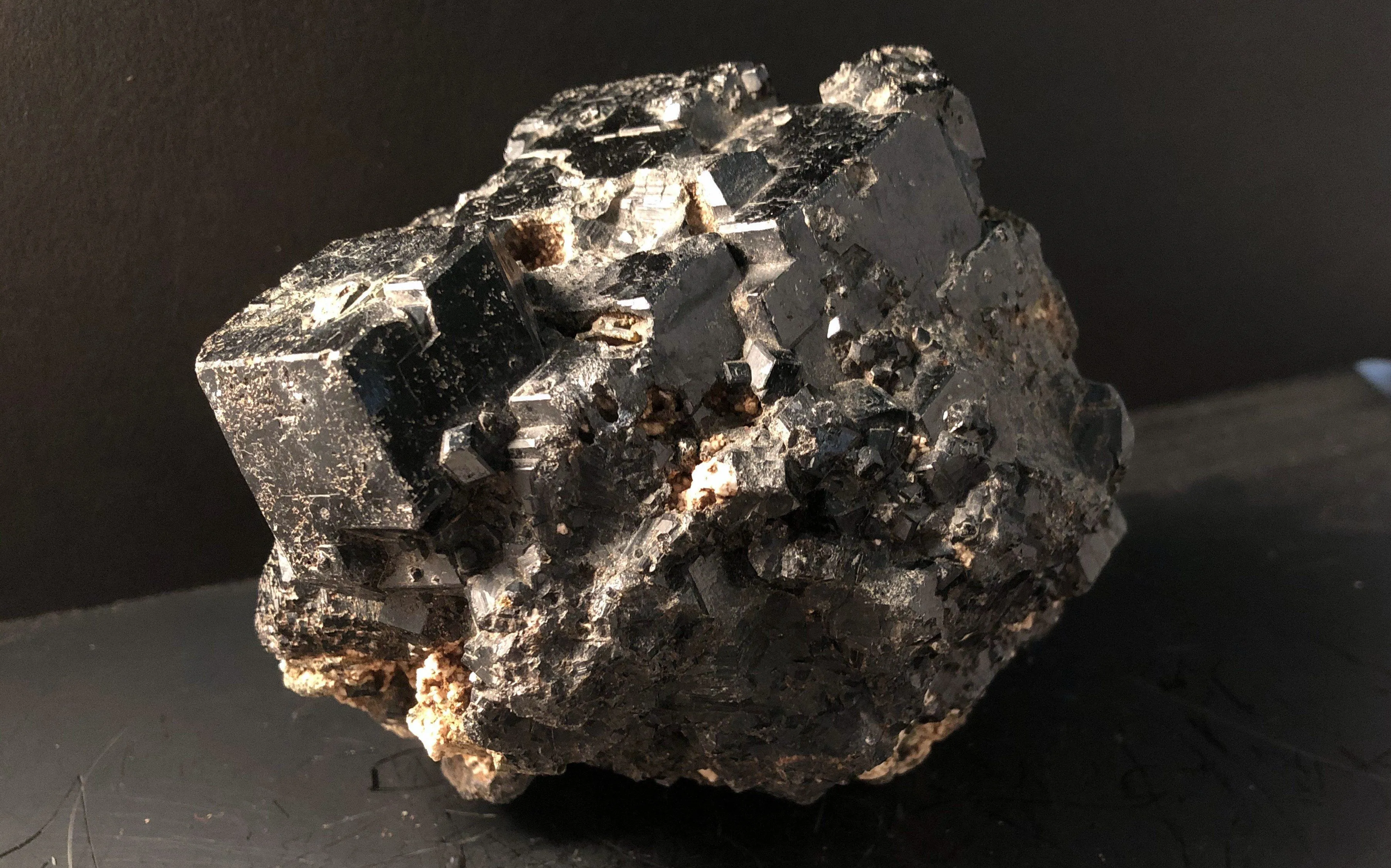 Rough Garnet Cluster 2