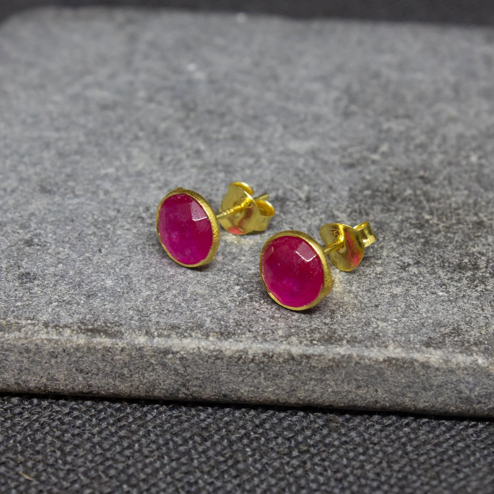 Round Gemstone Stud Earrings in Gold Vermeil