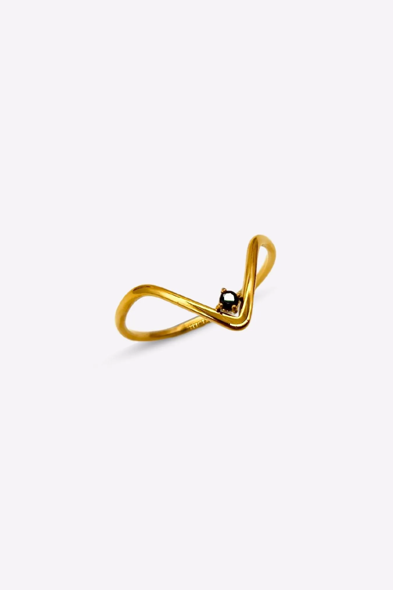 V-Shaped Black Onyx Gold Ring