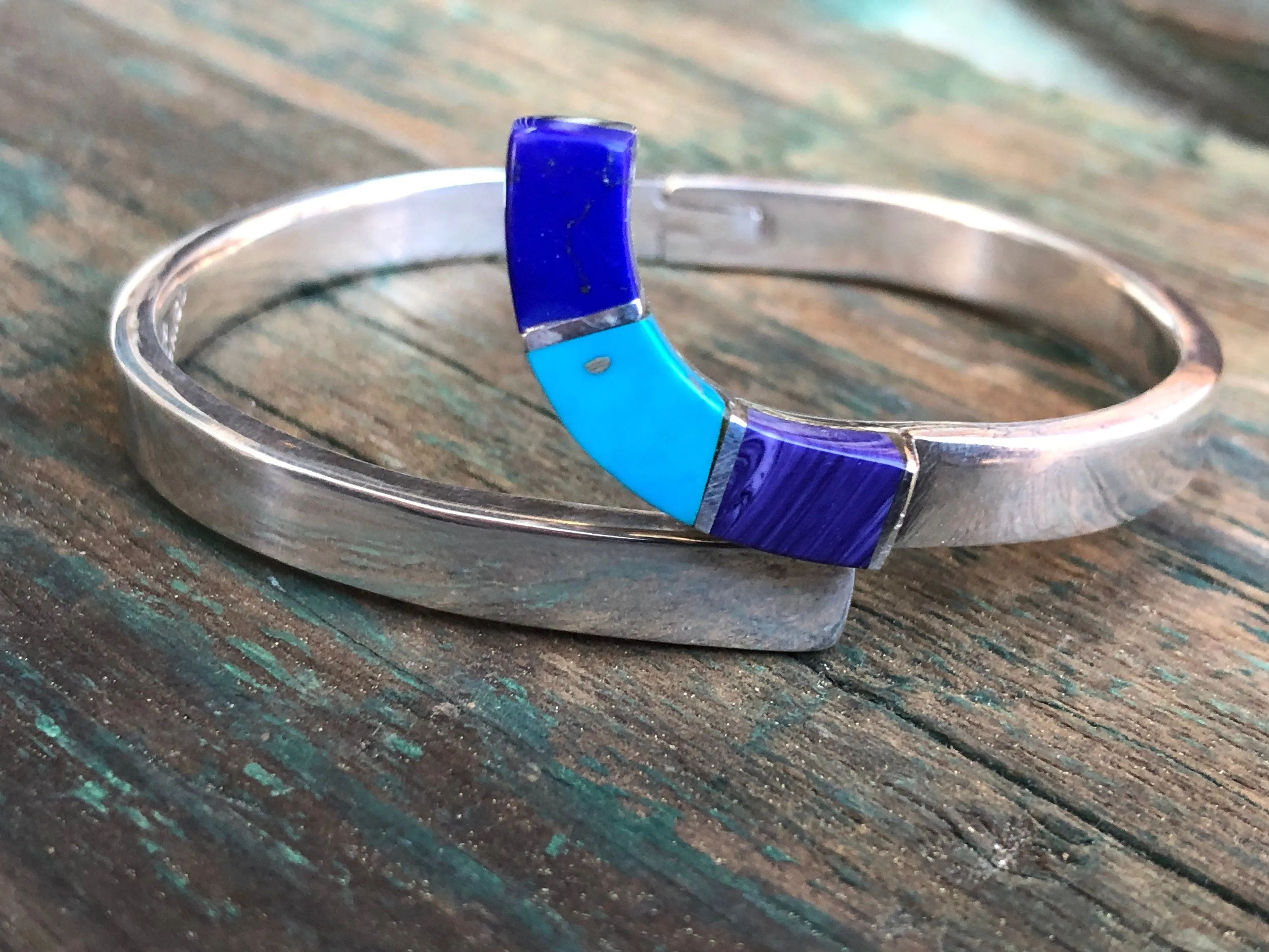 Vintage Lapis Lazuli, Turquoise & Purple Wampum Shell, Spiny Oyster Sterling Silver Hinged Native Taxco Mexican Bangle Bracelet